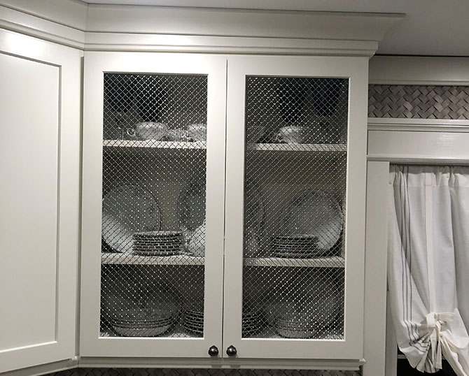 wire mesh cabinets
